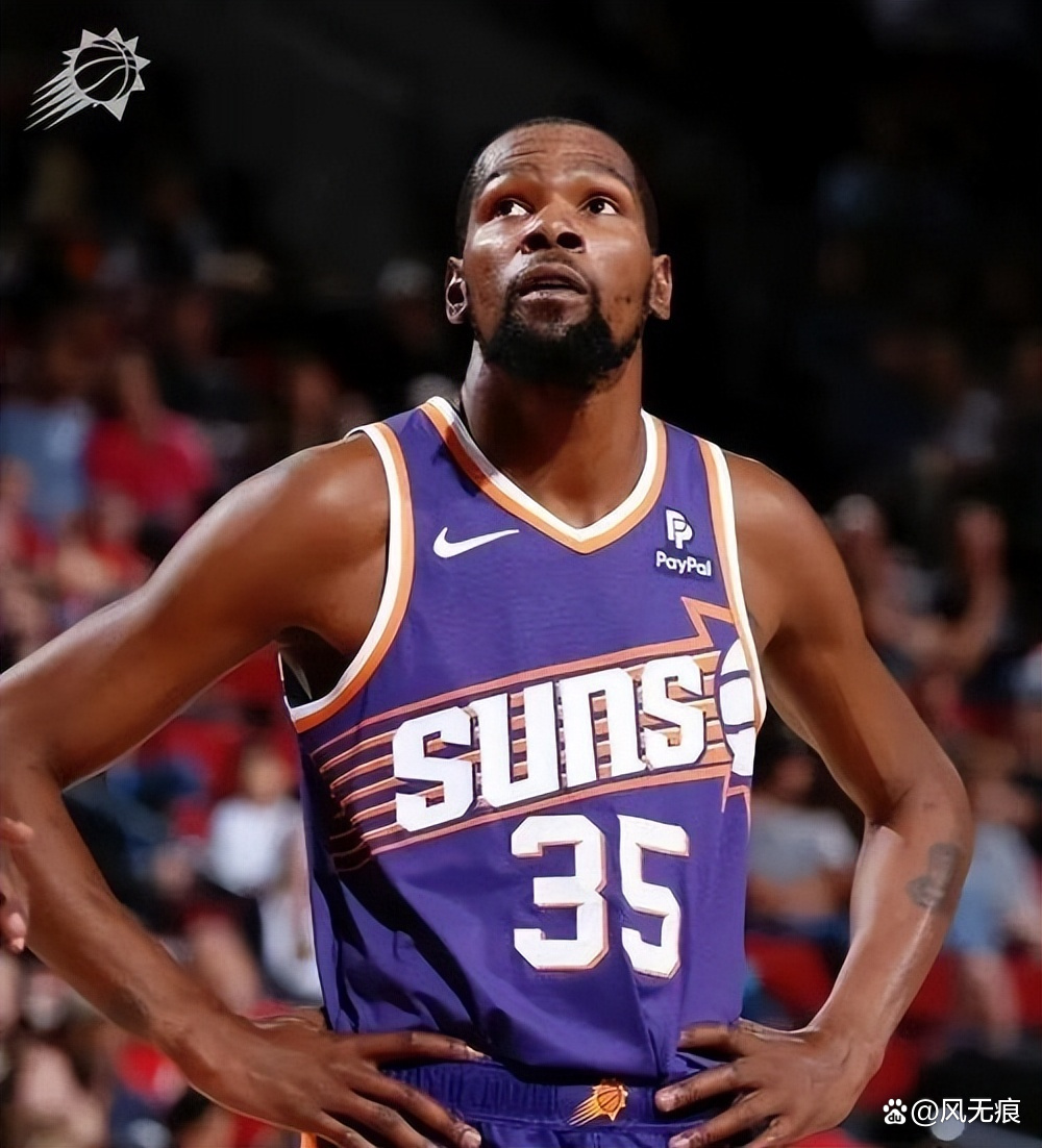 菲尼克斯NBA新秀亮相世界盛典的简单介绍